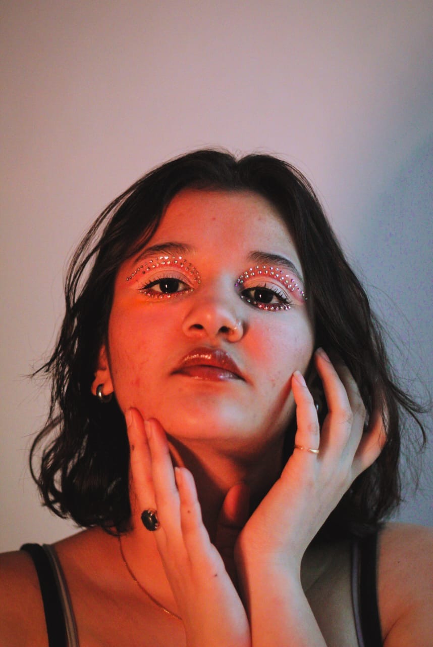 Rhinestones: still 5
