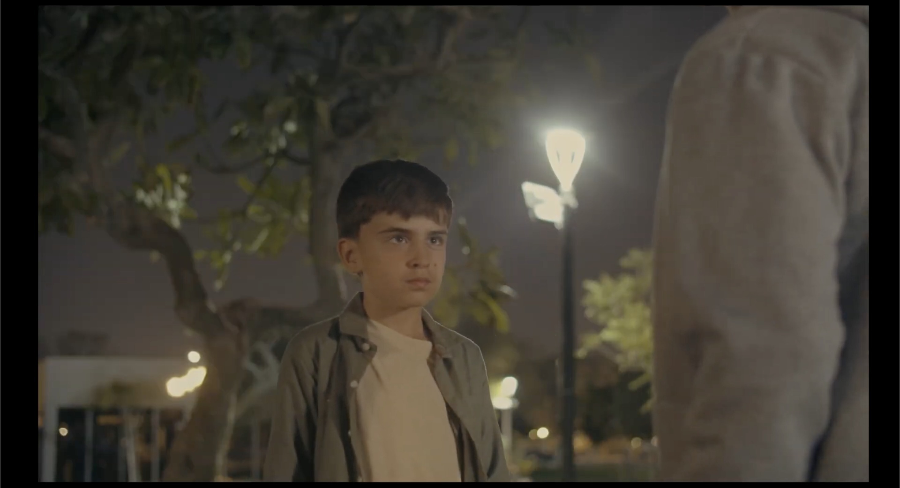 Forlorn: still 4